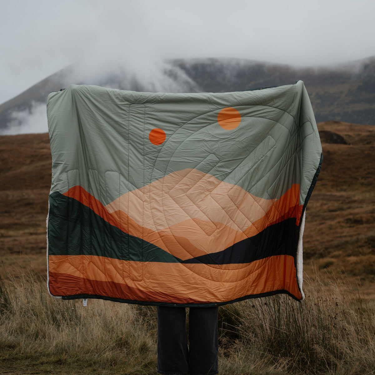 VOITED CloudTouch® Indoor/Outdoor Camping Blanket -Jasper / Tree Green