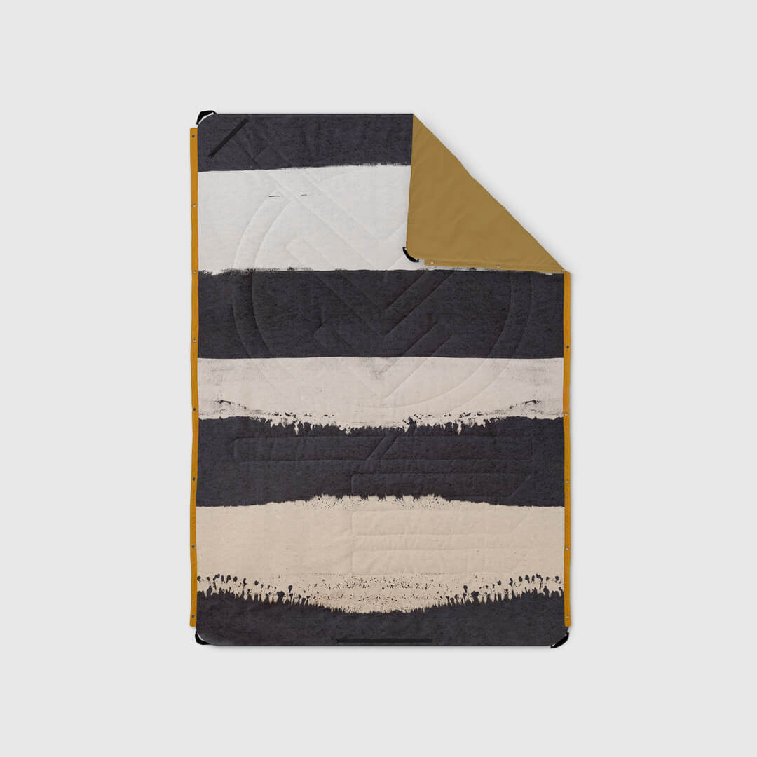 VOITED Compact Picnic & Beach Blanket  - Safari