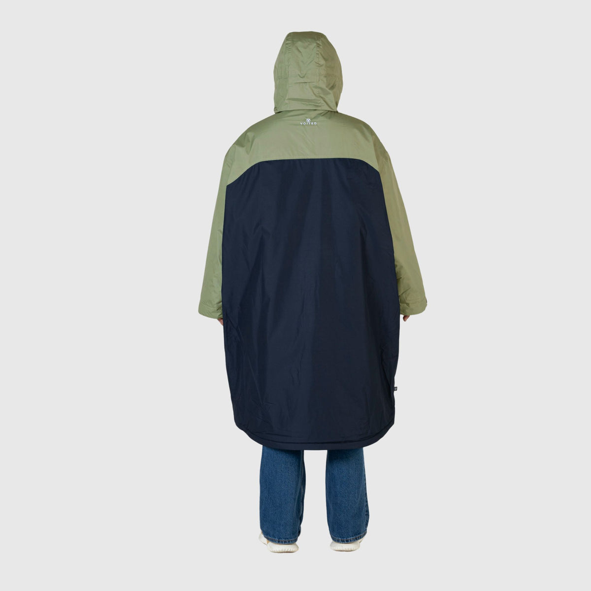 VOITED 3rd Edition Outdoor Change Robe & Drycoat for Surfing, Camping, Vanlife & Wild Swimming  - Ocean Navy/Olive