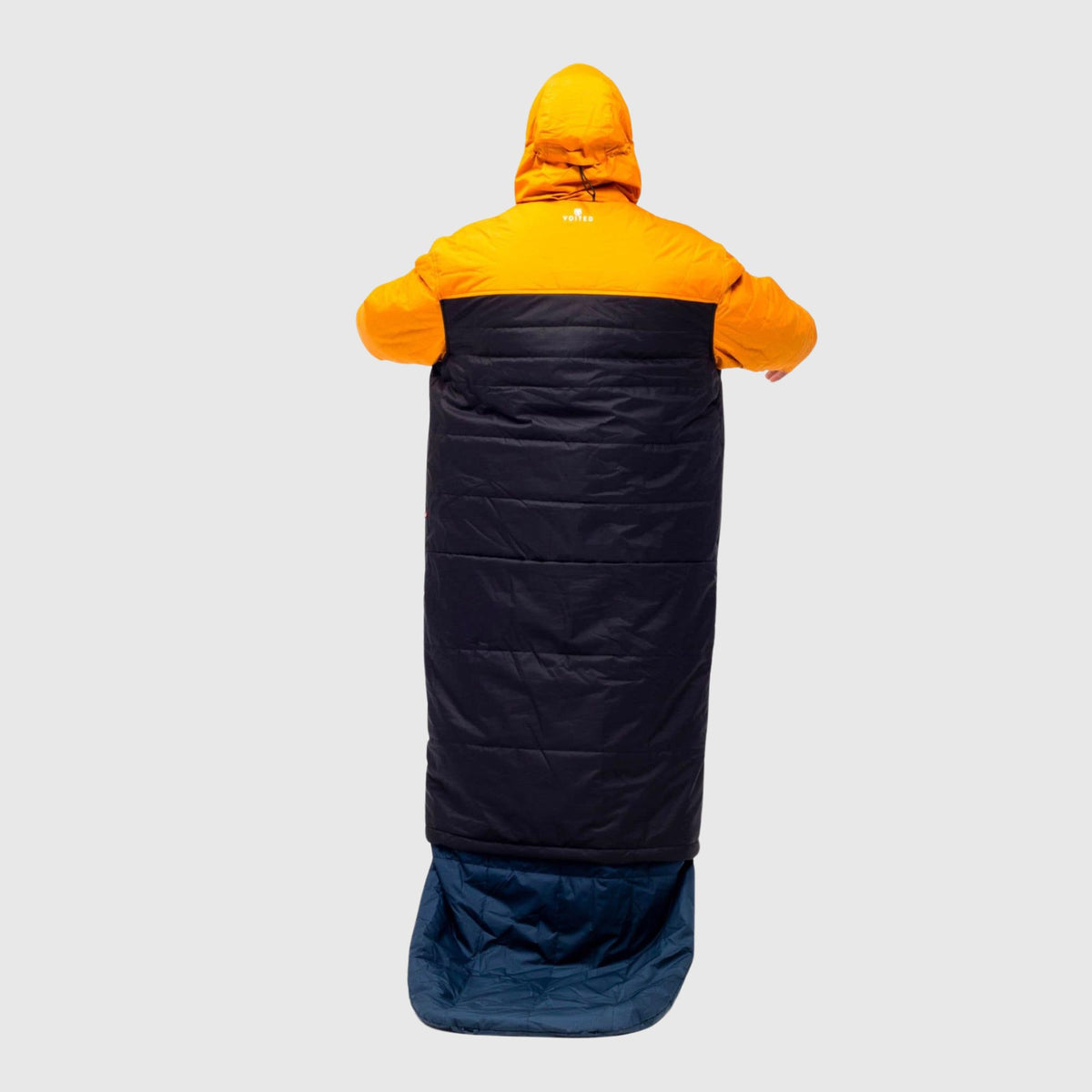 VOITED Premium Slumber Jacket for Camping, Vanlife & Indoor - Desert / Black / Navy