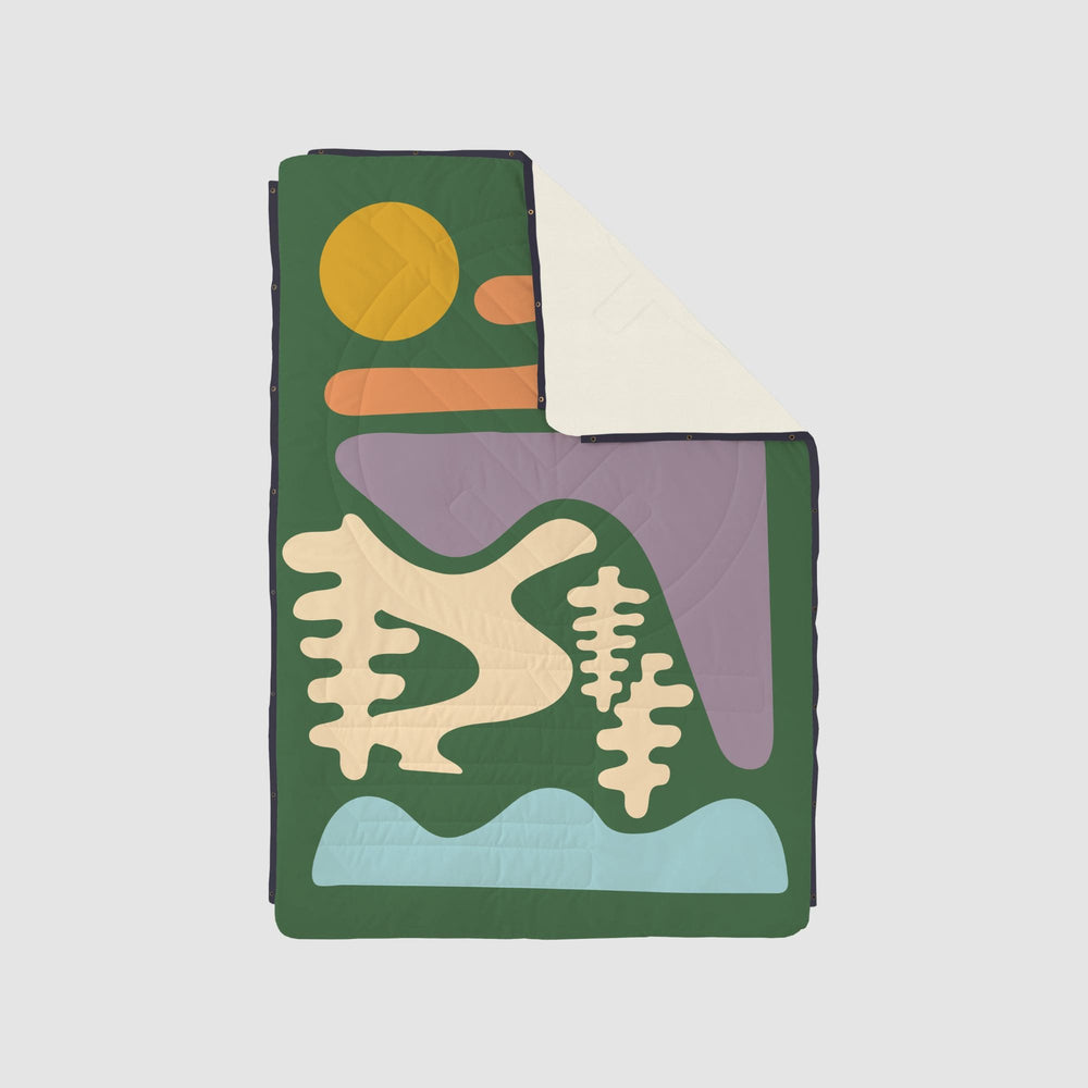 VOITED Mini Traveler Cream Indoor / Outdoor Camping Blanket -Trailbound