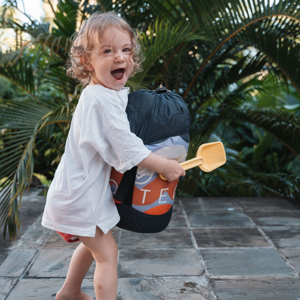 VOITED Mini Traveler Cream Indoor / Outdoor Camping Blanket -Tide