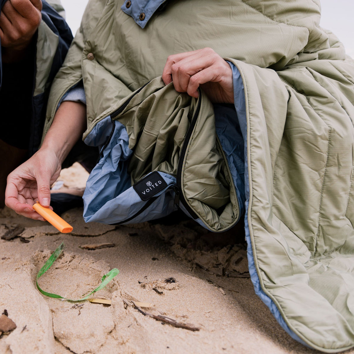 VOITED Recycled Ripstop Travel Blanket - Olive/Mountain Spring