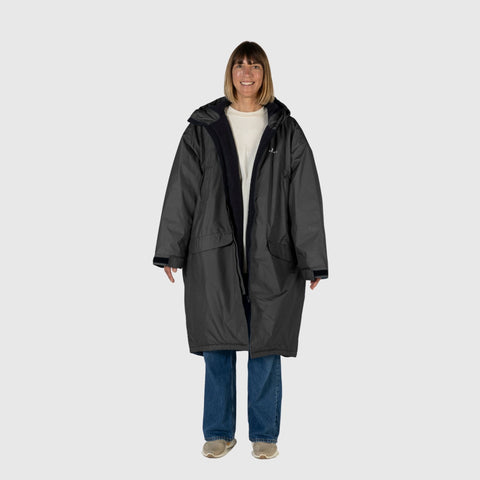 VOITED 3rd Edition Outdoor Change Robe & Drycoat for Surfing, Camping, Vanlife & Wild Swimming  - Black
