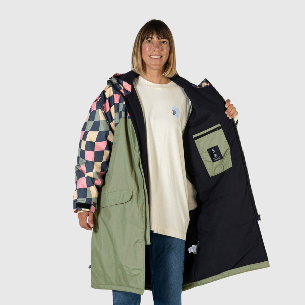 VOITED 3rd Edition Outdoor Change Robe & Drycoat for Surfing, Camping, Vanlife & Wild Swimming - Wavecheck