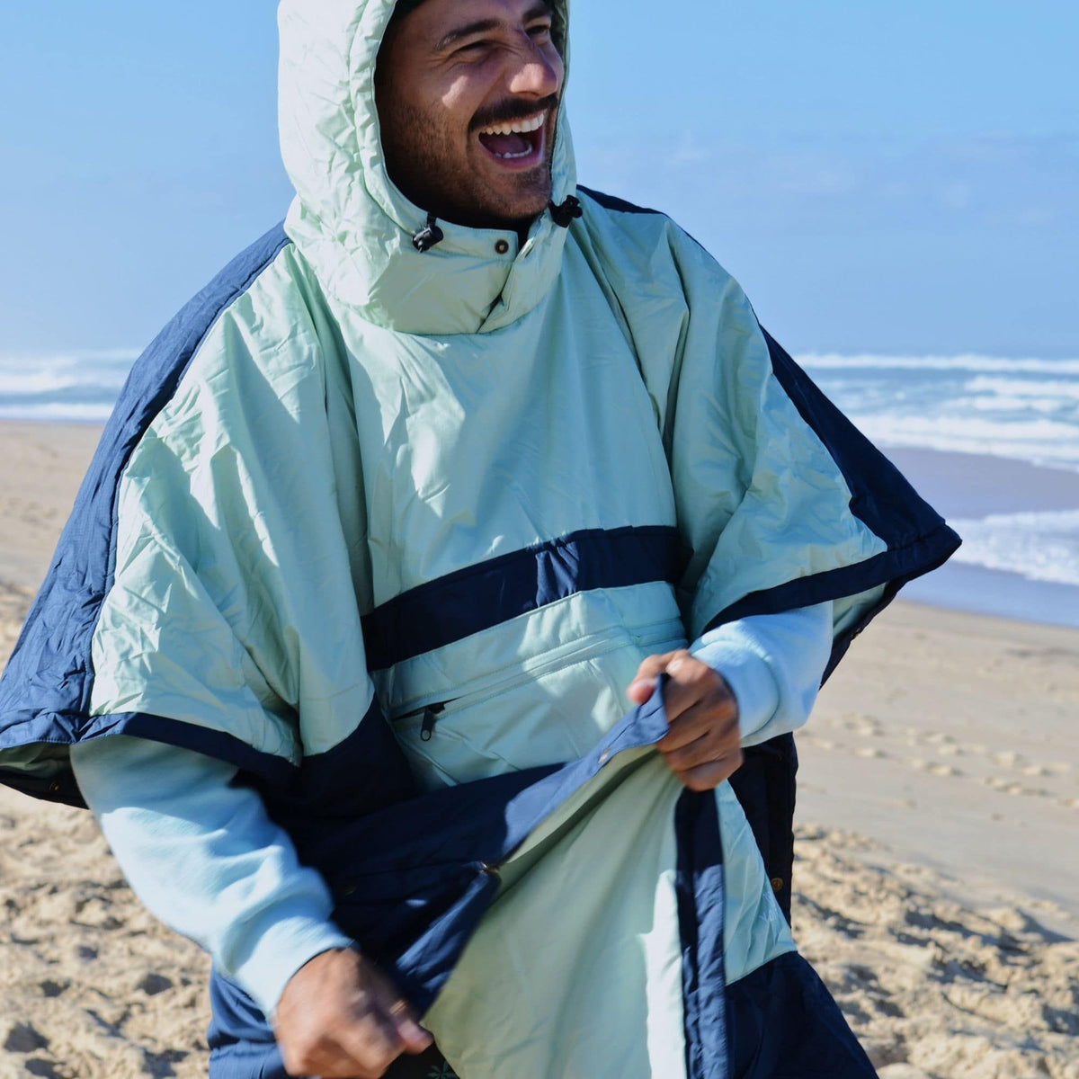 VOITED Couverture poncho Trooper Outdoor Premium - Ocean Navy / Cameo Green