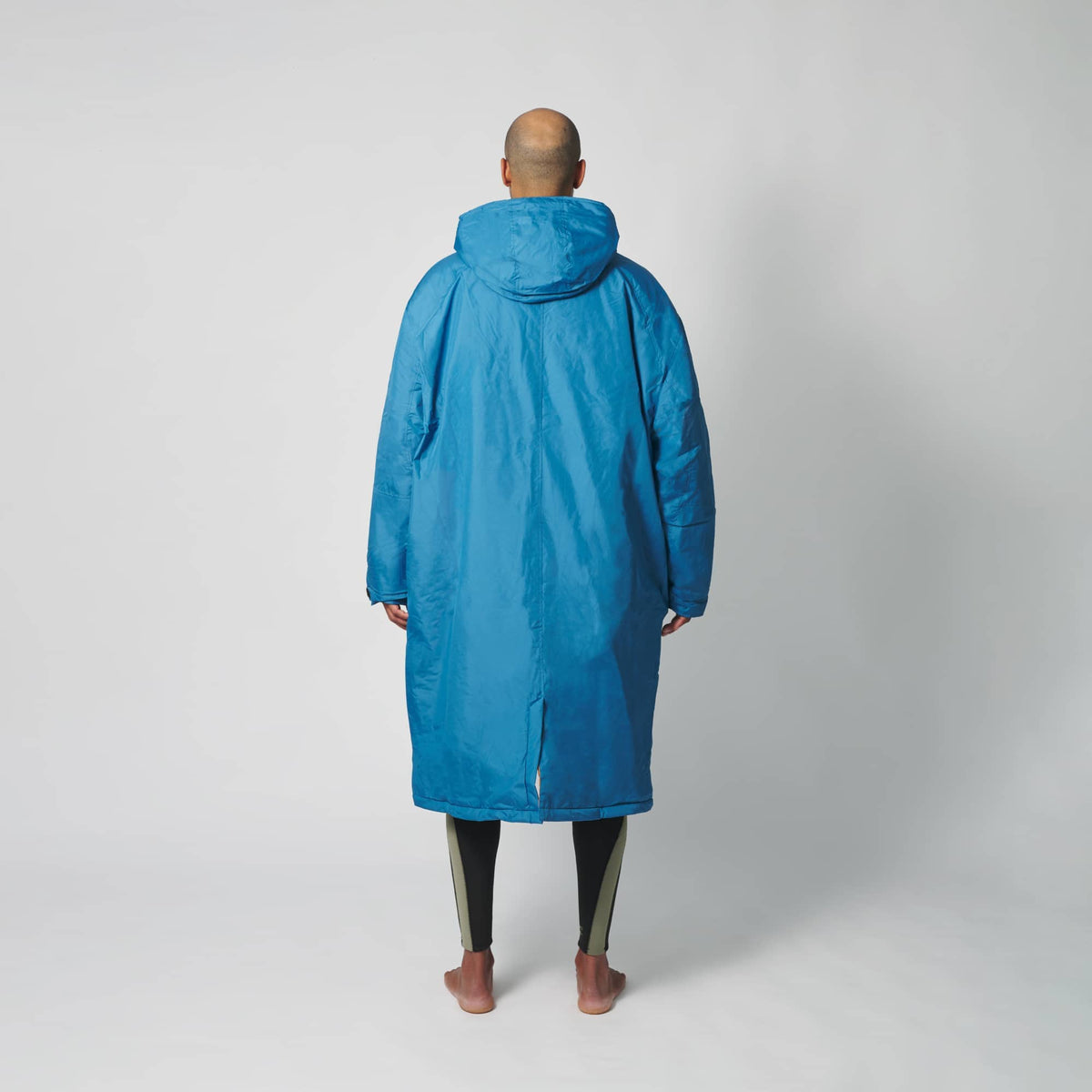 VOITED Outdoor Change Robe & Drycoat for Surfing, Camping, Vanlife & Wild Swimming - Blue Steel