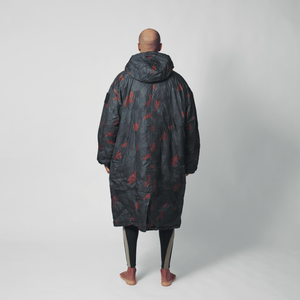VOITED 2nd Edition Outdoor Change Robe & Drycoat for Surfing, Camping, Vanlife & Wild Swimming  - Moment Camo