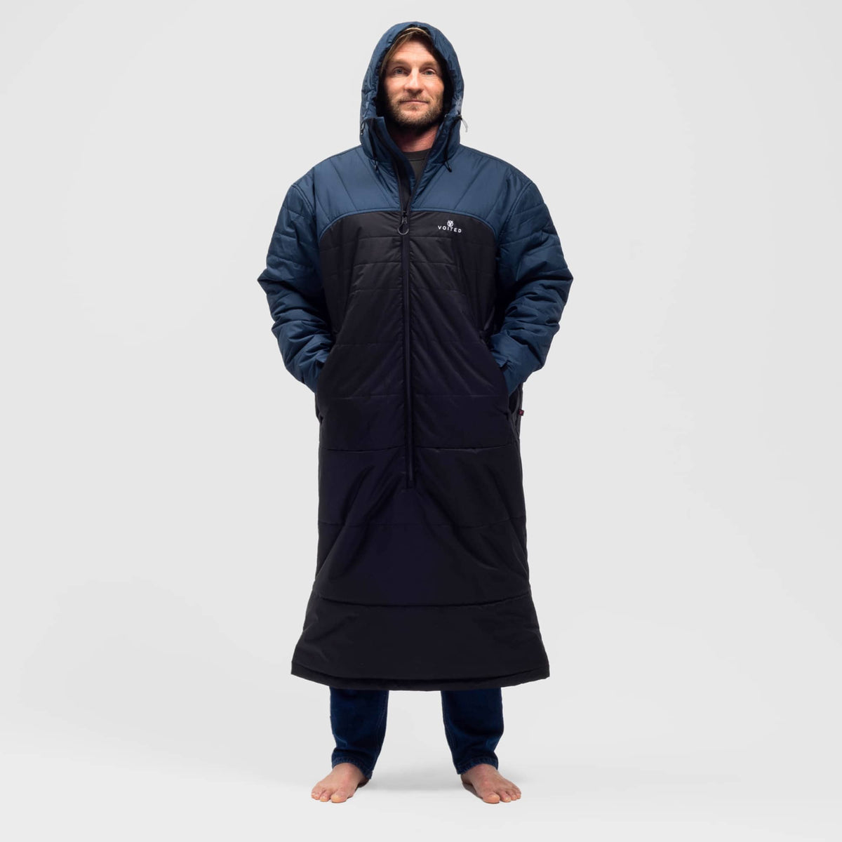 VOITED Premium Slumber Jacket for Camping, Vanlife & Indoor - Navy / Black / Navy